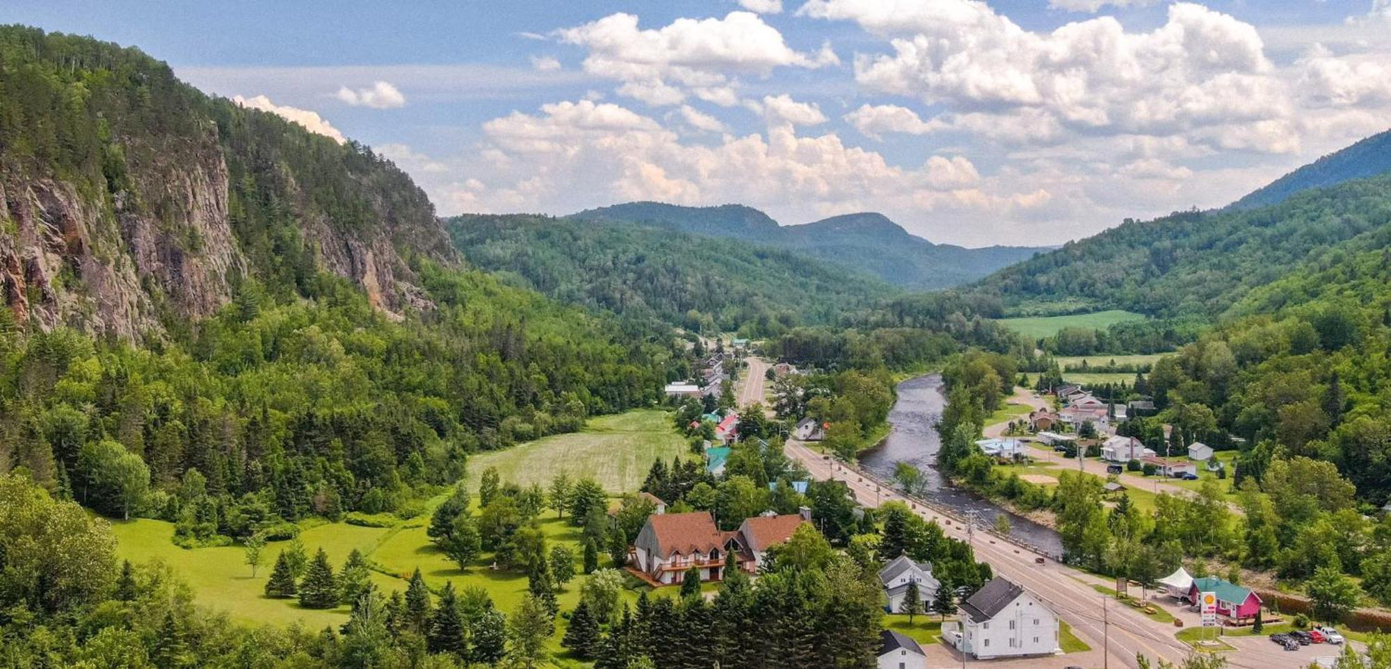Auberge Du Jardin Petit-Saguenay ภายนอก รูปภาพ