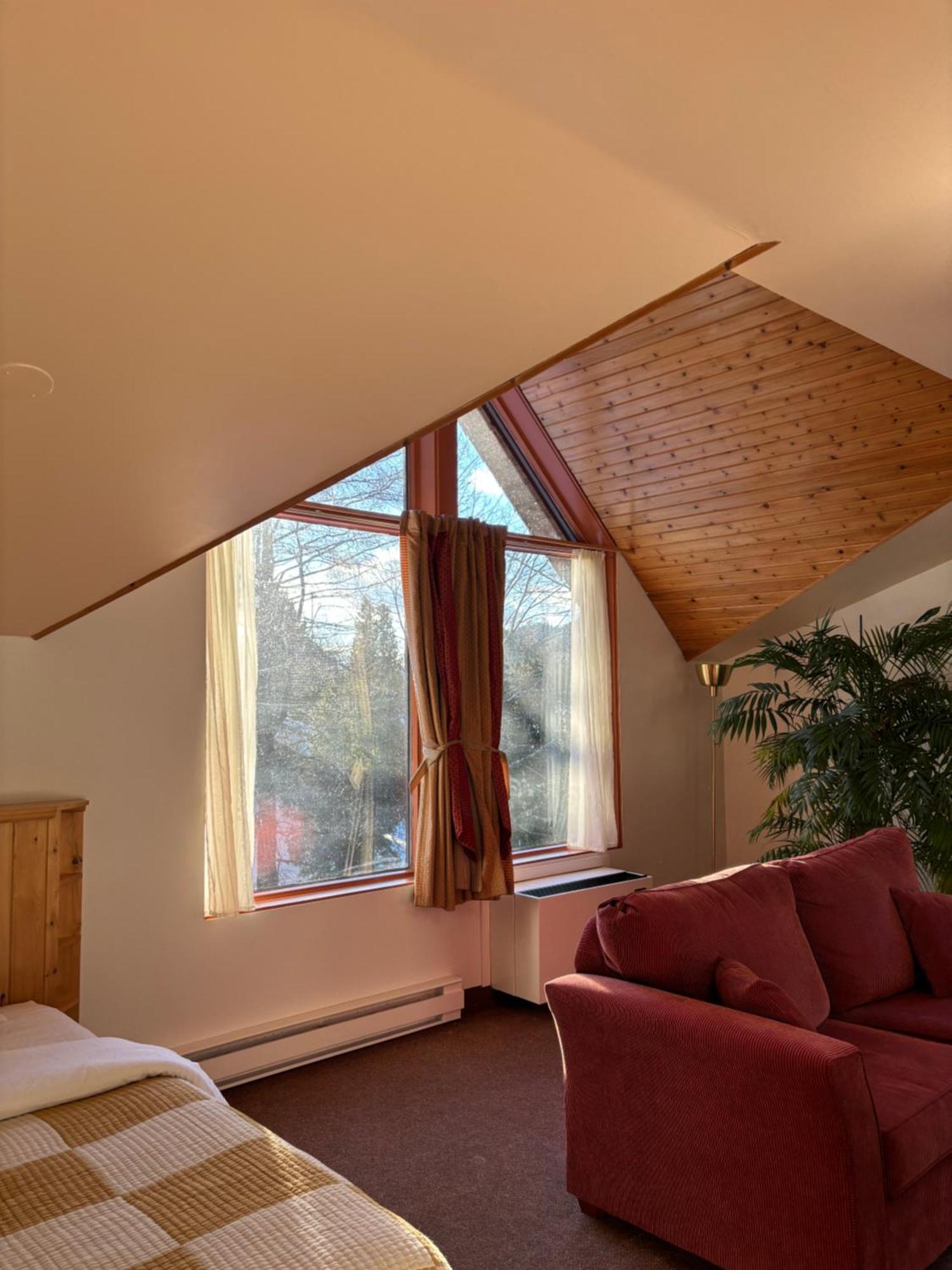 Auberge Du Jardin Petit-Saguenay ภายนอก รูปภาพ
